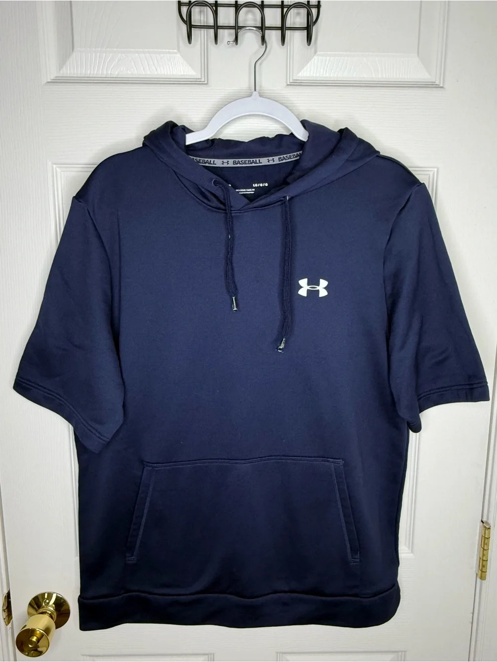 Under Armour Baseball Short-Sleeve Hoodie – Size L